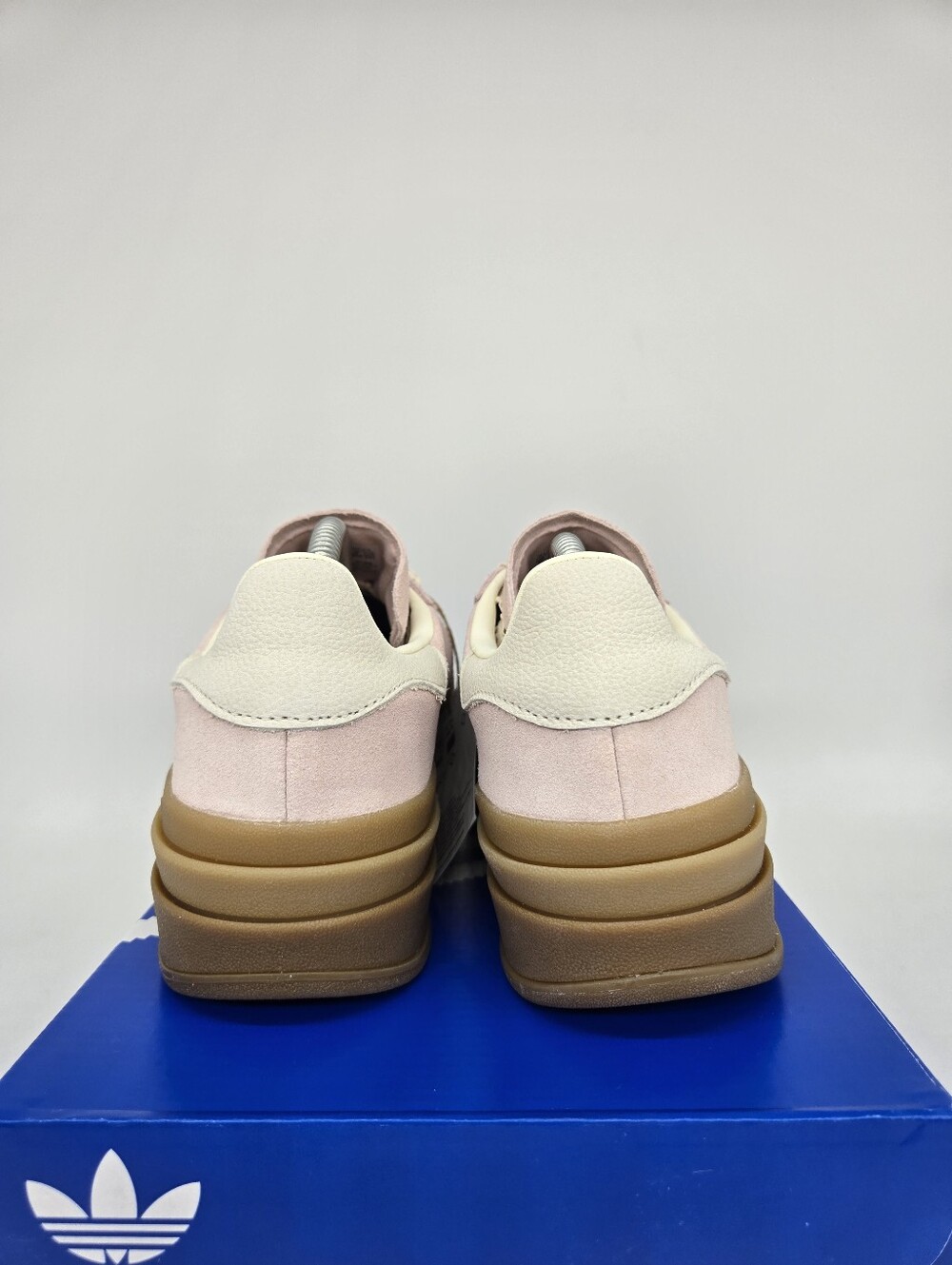 adidas Women's Gazelle Bold IH4209 Sandy Pink Off White Shoes Size 7 - Picture 6 of 8